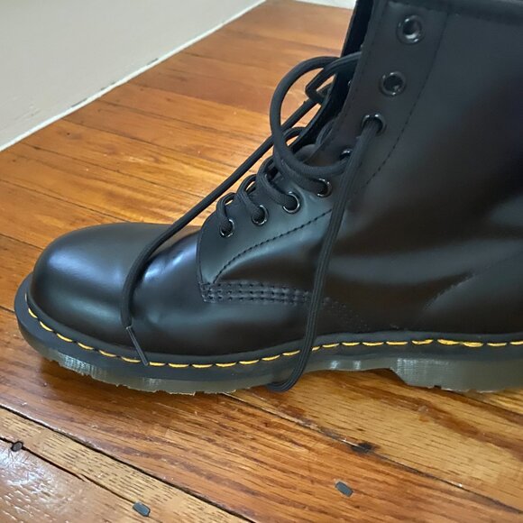 Dr. Martins Air Waves - Picture 9 of 14